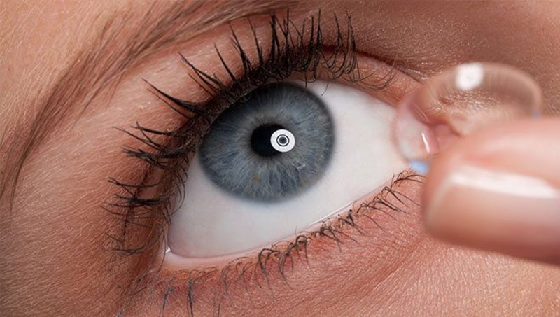 KONTAKT LENS KULLANIRKEN NELERE DİKKAT ETMEK GEREKİYOR?